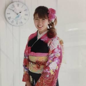 Meet your Posher, Yuna